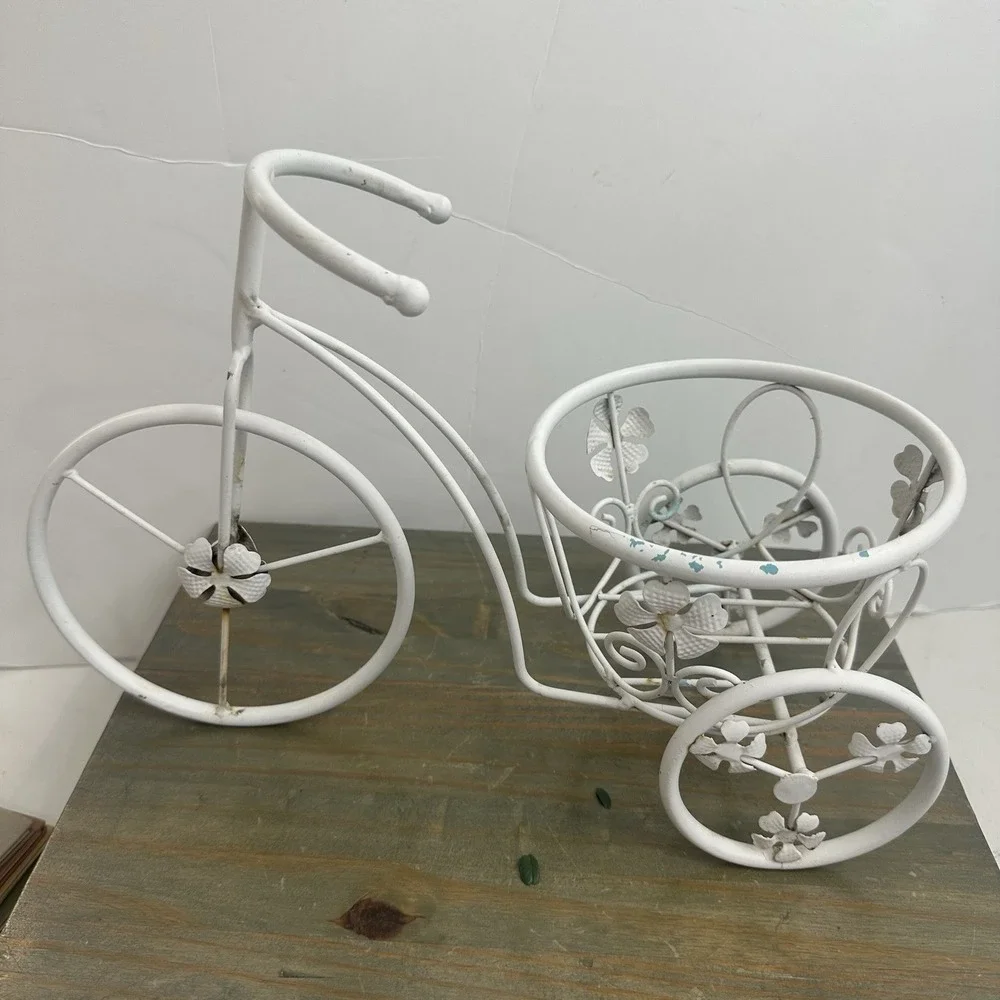 Vintage Metal Tricycle Planter Plant Stand Shabby Chic Rustic White Holds 6